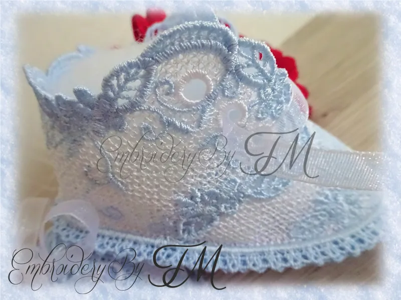 Baby booties lace No.50/ 5x7 hoop