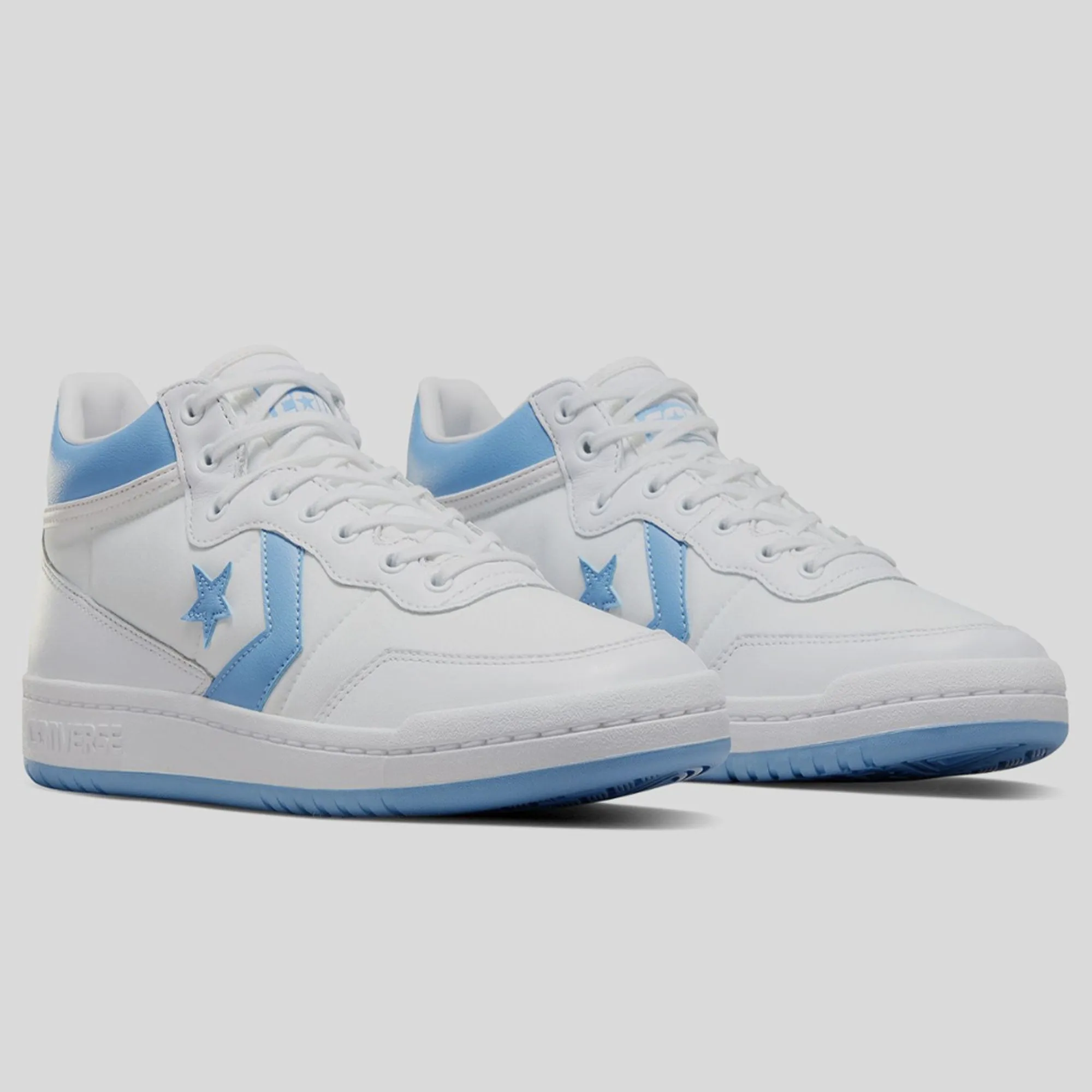 Converse Cons Fastbreak Pro Mid - White / Light Blue