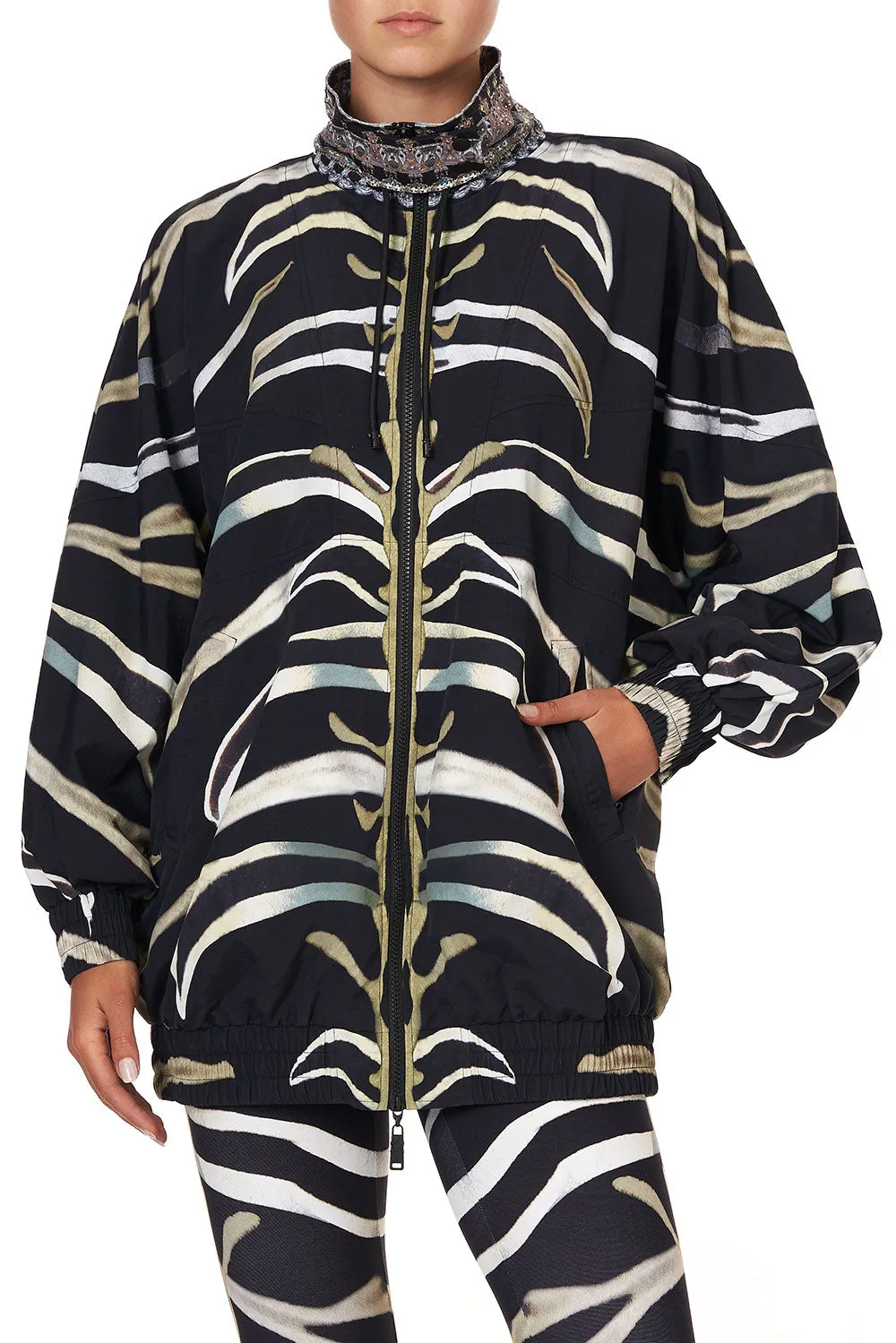 MID LENGTH WIND BREAKER JACKET ZEBRA CROSSING