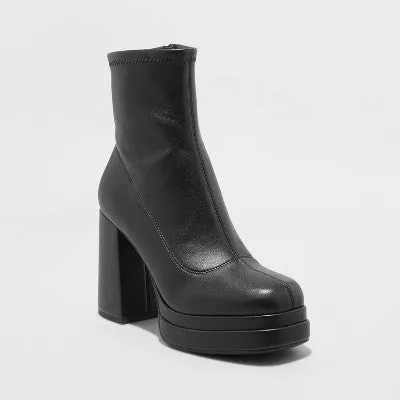 New - Women's Nadia Platform Boots - Wild Fable Black 8