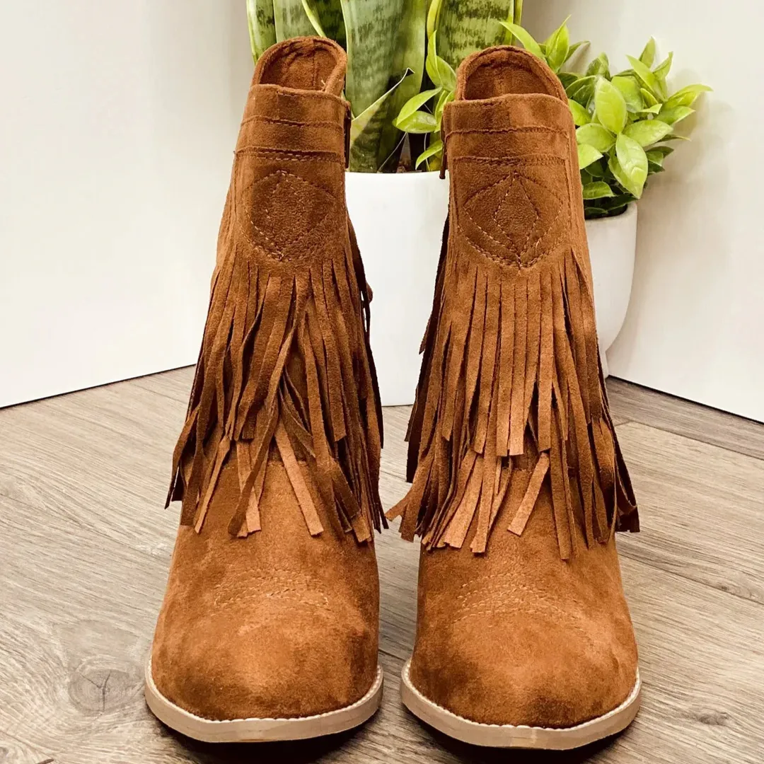 Online Exclusive | Sandra Fringe Booties in Tan